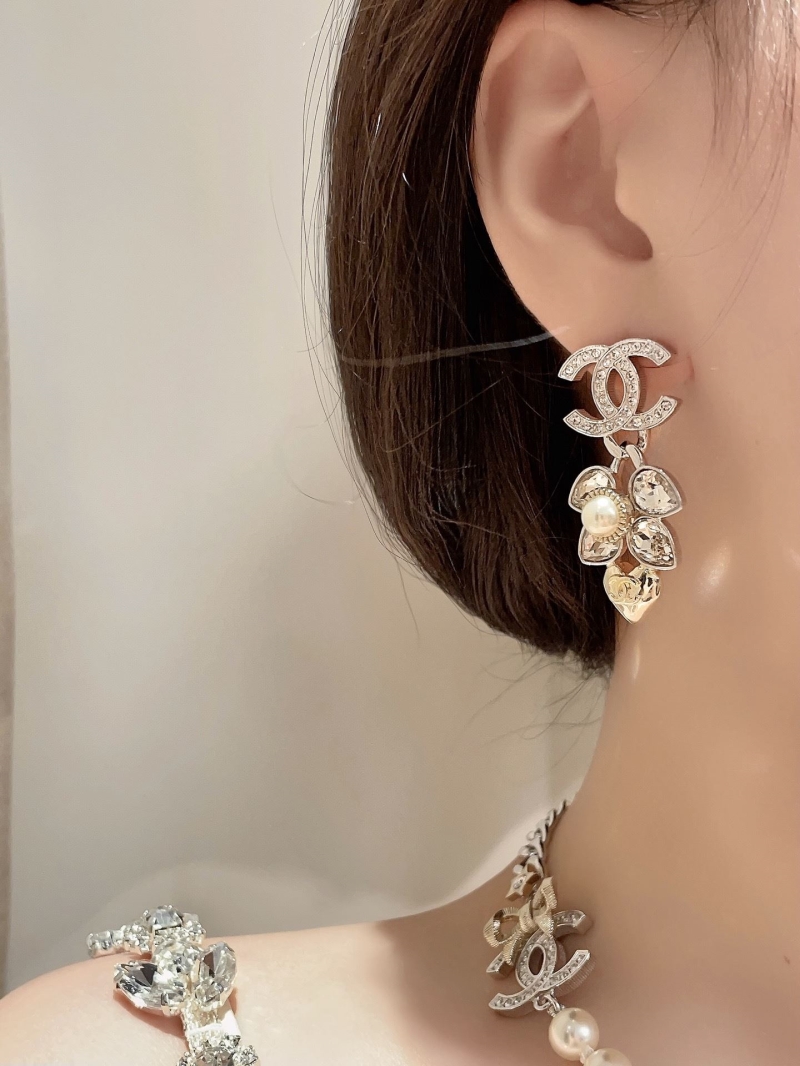 Ch**el earrings